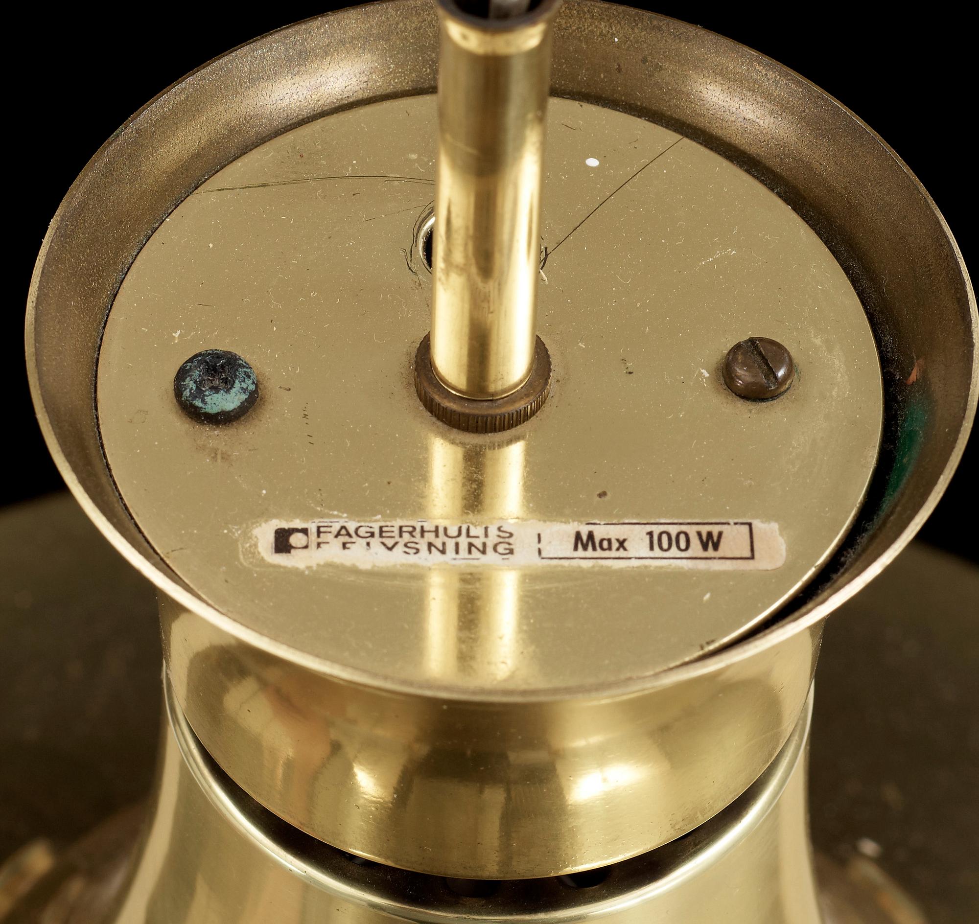 TAKLAMPA, mässing, Fagerhult, 1970-tal. Höjd 25(143 inklusive sladd).