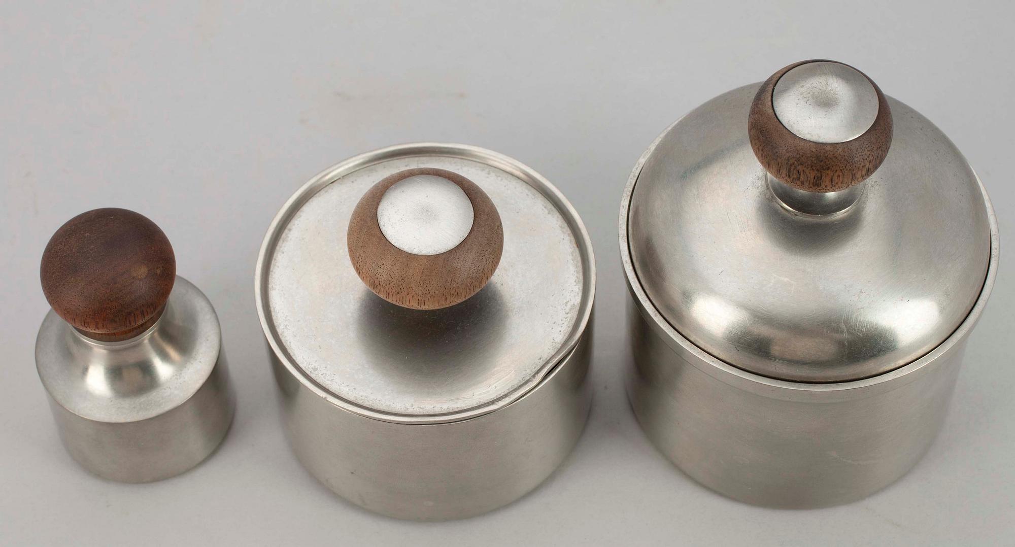 TAPIO WIRKKALA, 3 st, tenn, Tapio Wirkkala, Linna Tinaa, Finland 1900-talets andra hälft.