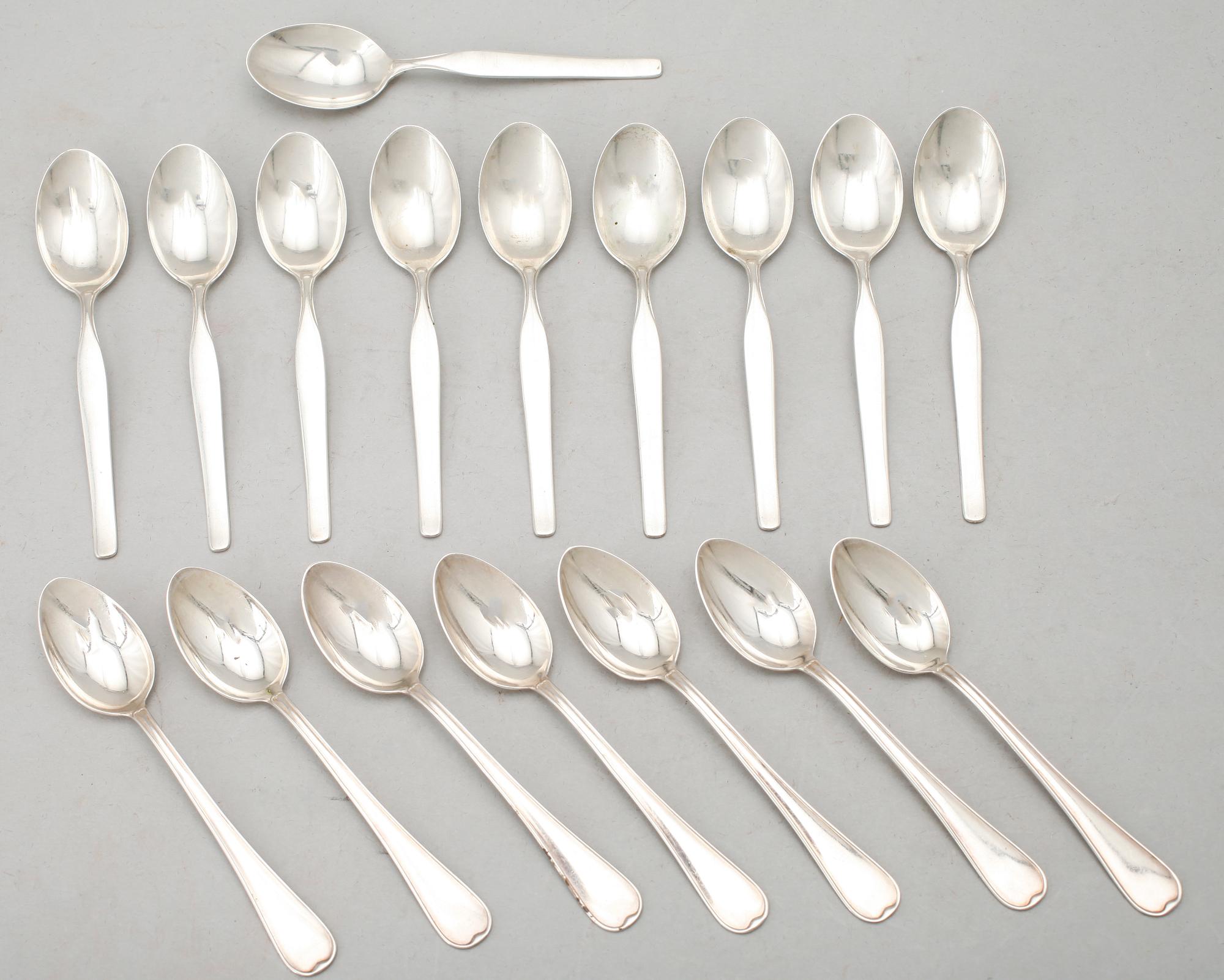 MOCKASKEDAR, 10+7 st, silver, bla GAB 1976. Tot vikt 150 g.