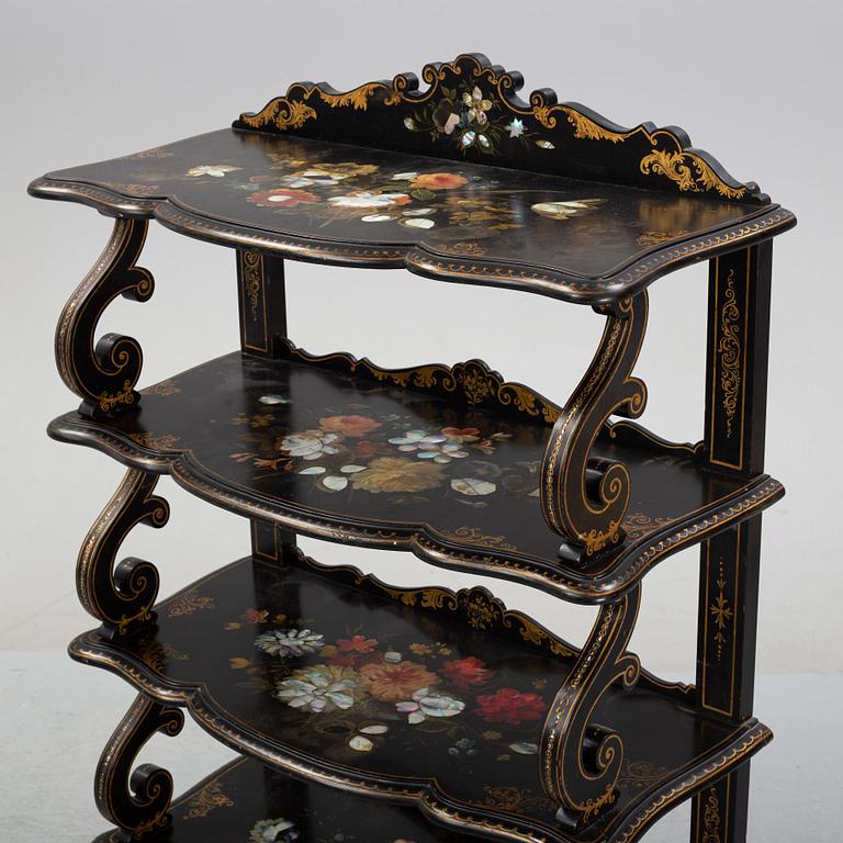 A late 19th century Atenienn or Etagere.