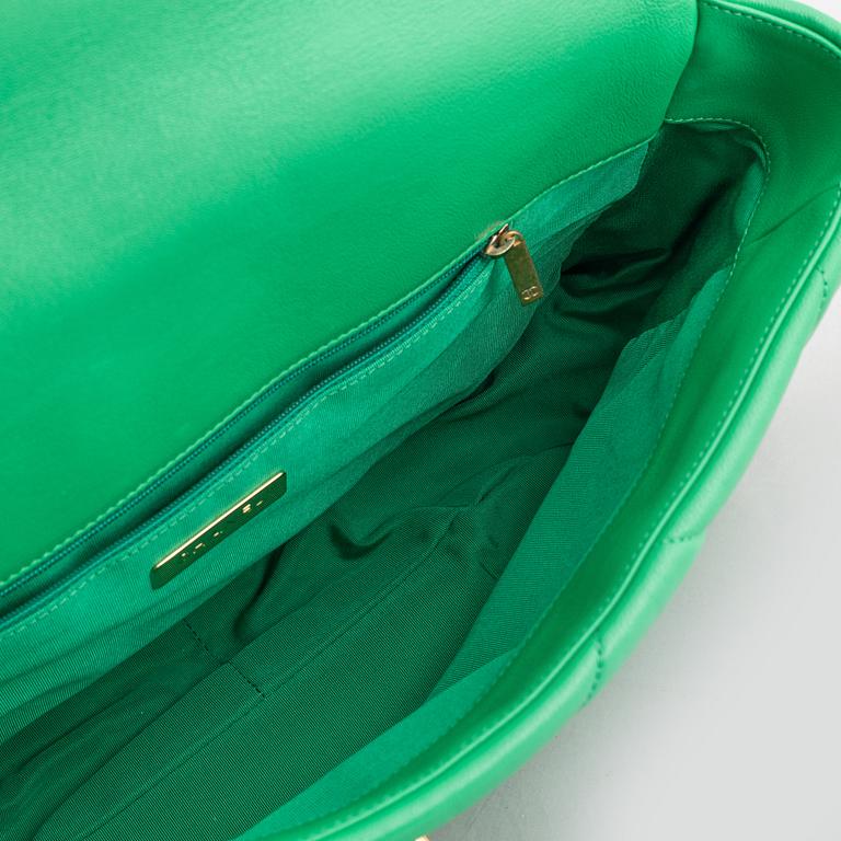 Chanel, bag, "19 large flap bag", 2019.