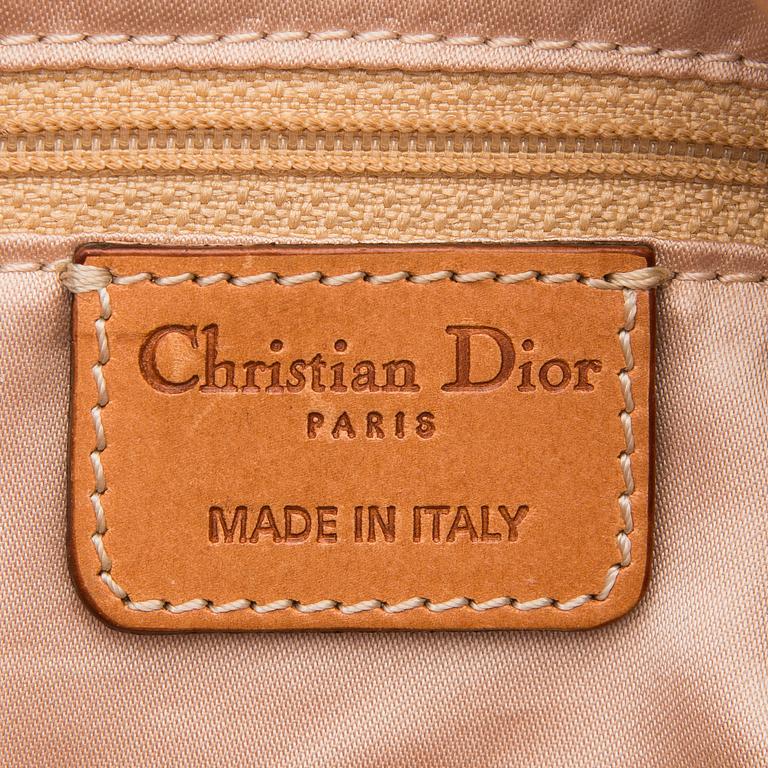 A Monogram Trotter Romantique Round Handbag.