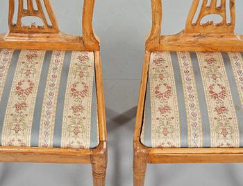 STOLAR, ett par, sengustavianska, omkring sekelskiftet 1800.