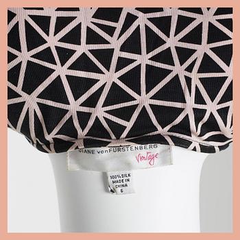 KLÄNNING, Diane von Furstenberg.