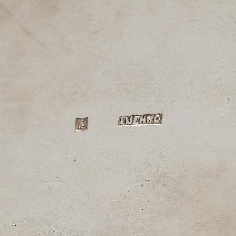 A Chinese silver tea caddy, Luenwo, Shanghai, first half of the 20th century.