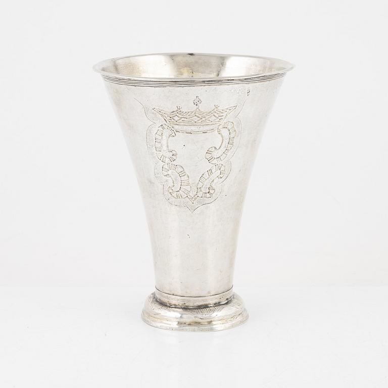 JP Kraak, bägare, silver, Falkenberg 1776.