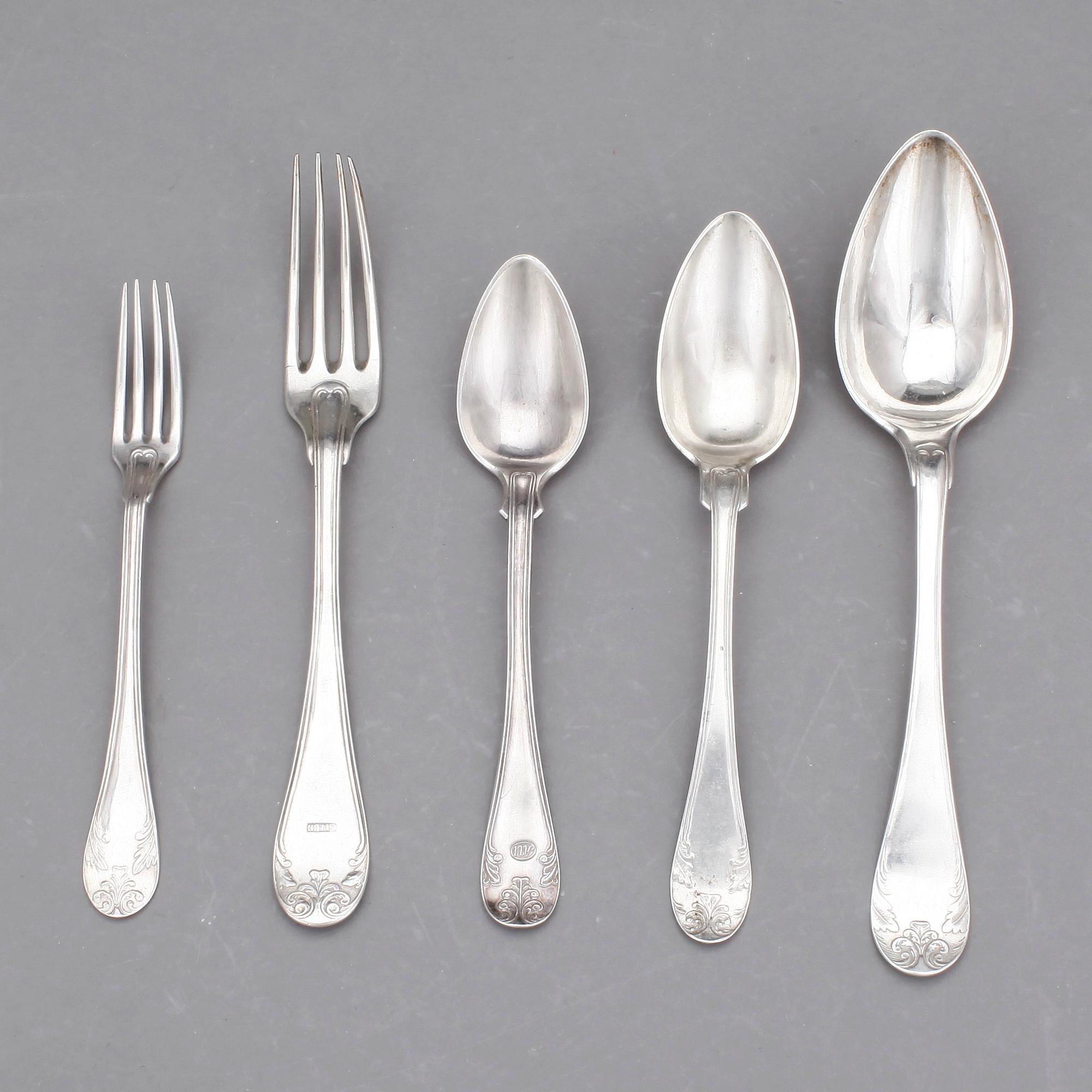 BESTICKSERVISDELAR, 37+1 st, silver, bland annat Adolf Zethelius, Stockholm, 1813. Vikt ca 1892g.