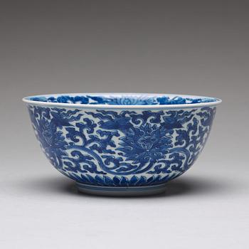 A blue and white lotus bowl, Qing dynasty, with  Kangxi mark and period (1662-1722).