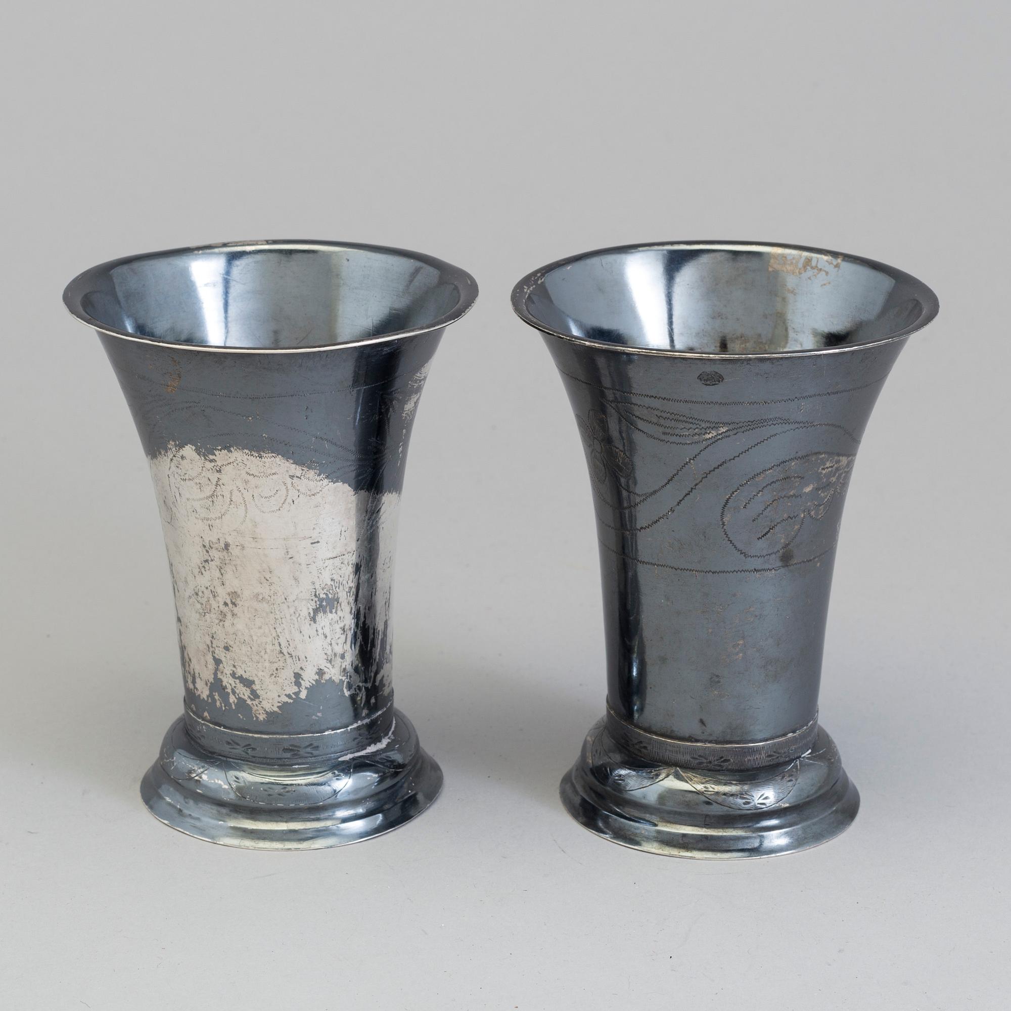 A pair of Swedish 19th century silver beakers, mark of CG Högstedt, Kalmar 1823.