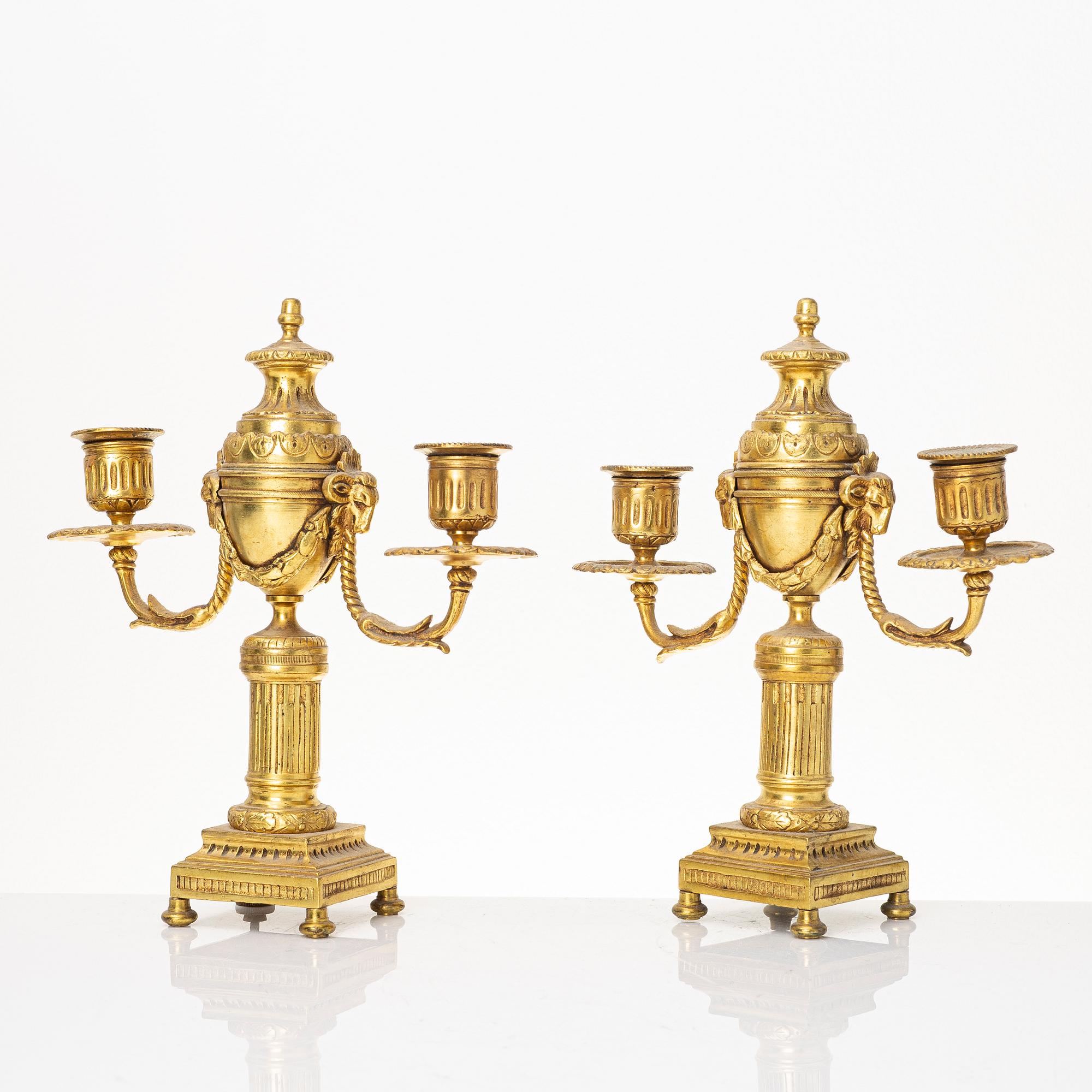 A pair of candelabras/cassolettes, second half of the 19th century.