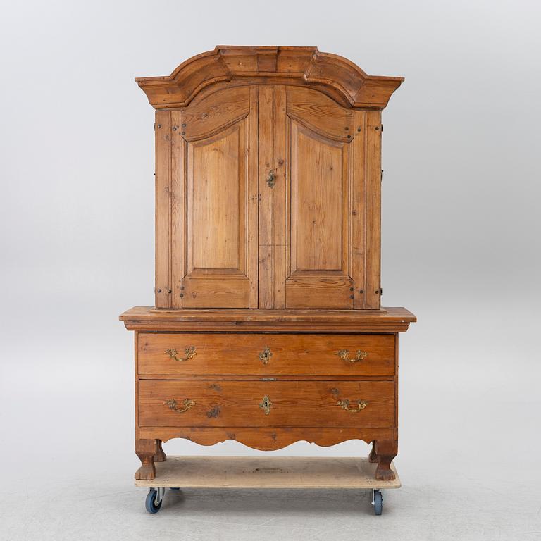 Cabinet, 18th century.