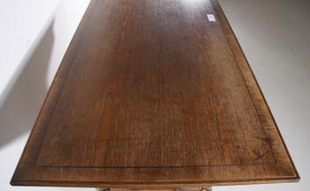 MATSALSGRUPP, 9 delar. Nyrenässans, 1900-talets första hälft.