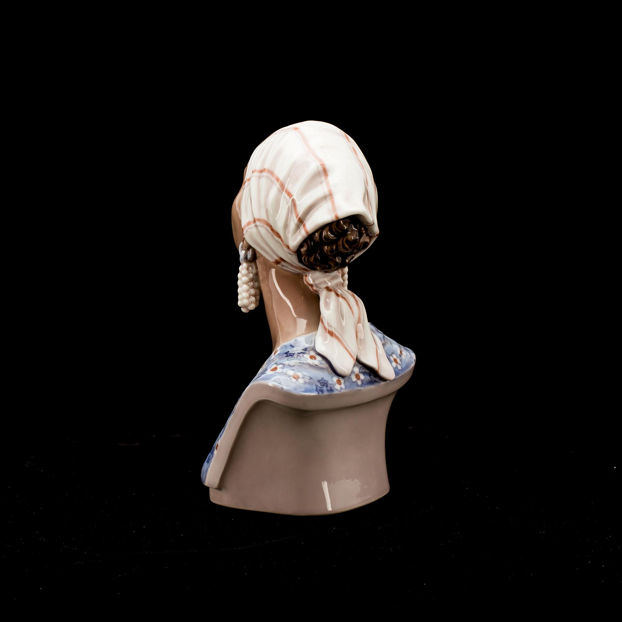 FIGURIN, porslin, Dahl Jensen.