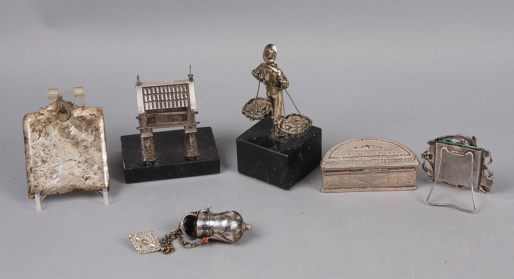 PARTI DIVERSE, 7 delar, bla silver, England, Ryssland, Spanien. Tidigt till sent 1900-tal.