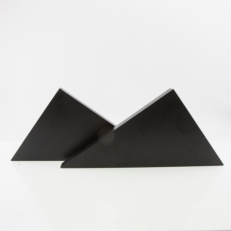 Imre Kocsis, , sculpture Triangles.