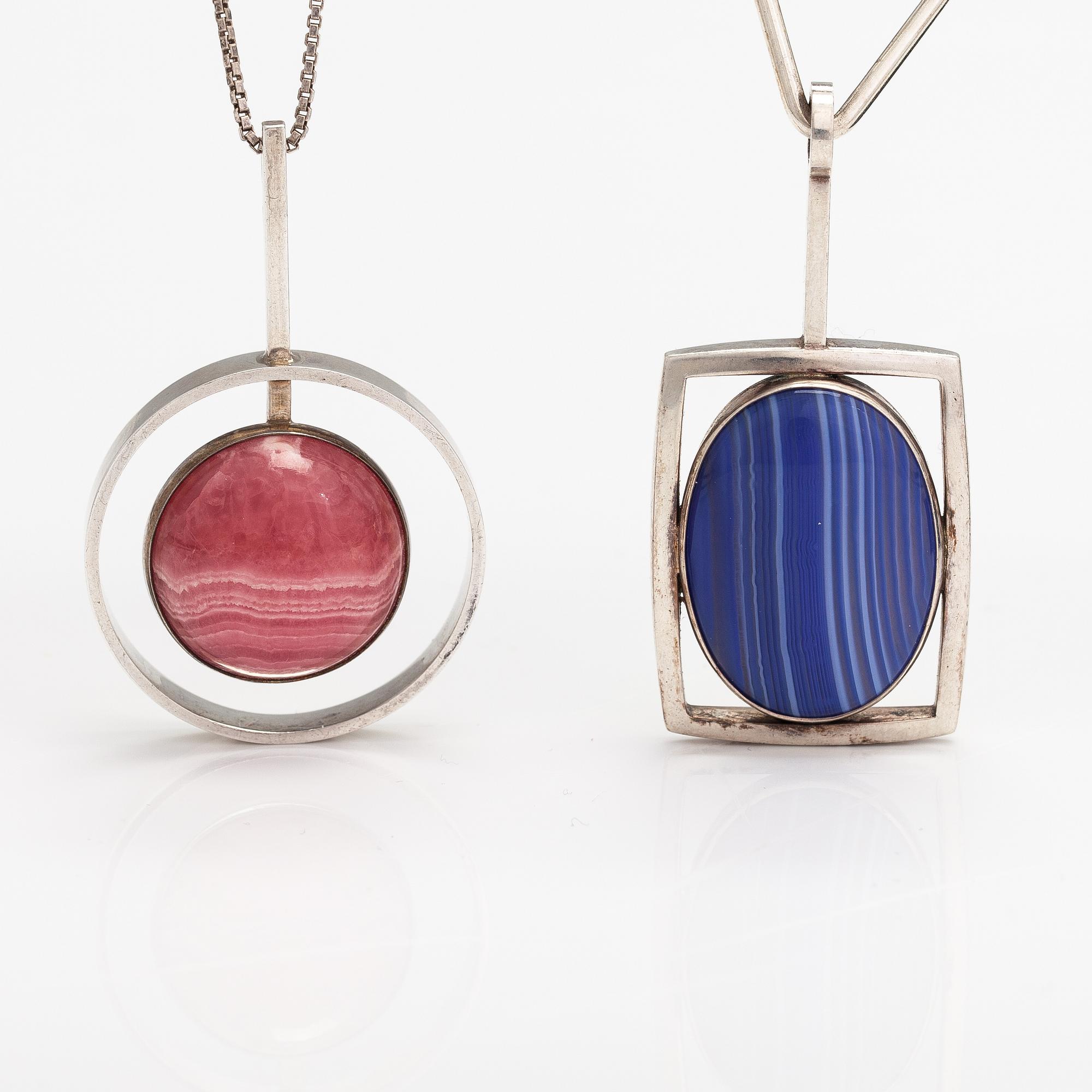 Two sterling silver neckalces, one with a rhodochrosite and one with an agate. Denmark.