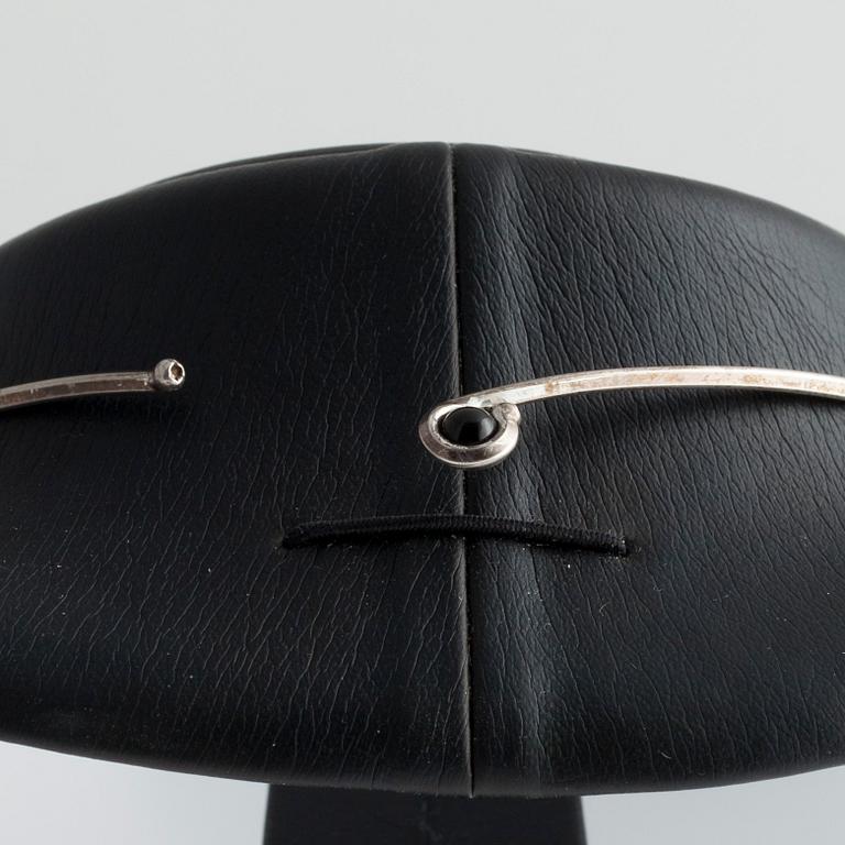 HALSSMYCKE, sterling silver, Venus-symbol. 1900-talets senare hälft.