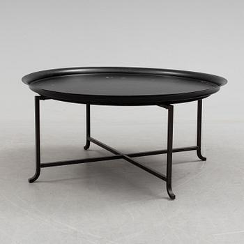 A "Jeanette" coffee table designed in 1993 by Per Öberg.