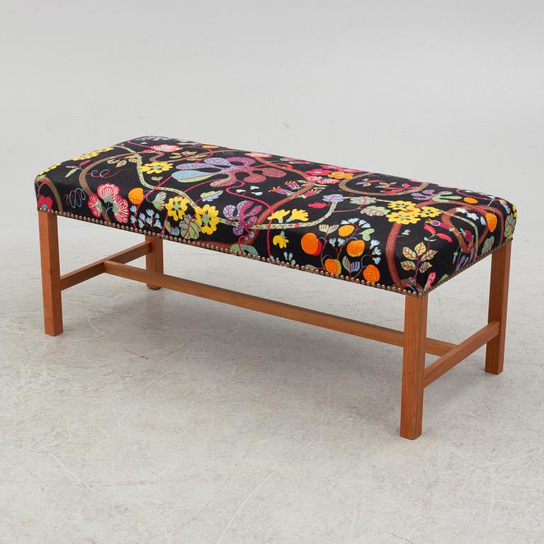 Josef Frank, a model 2028 bench, Svenskt Tenn.