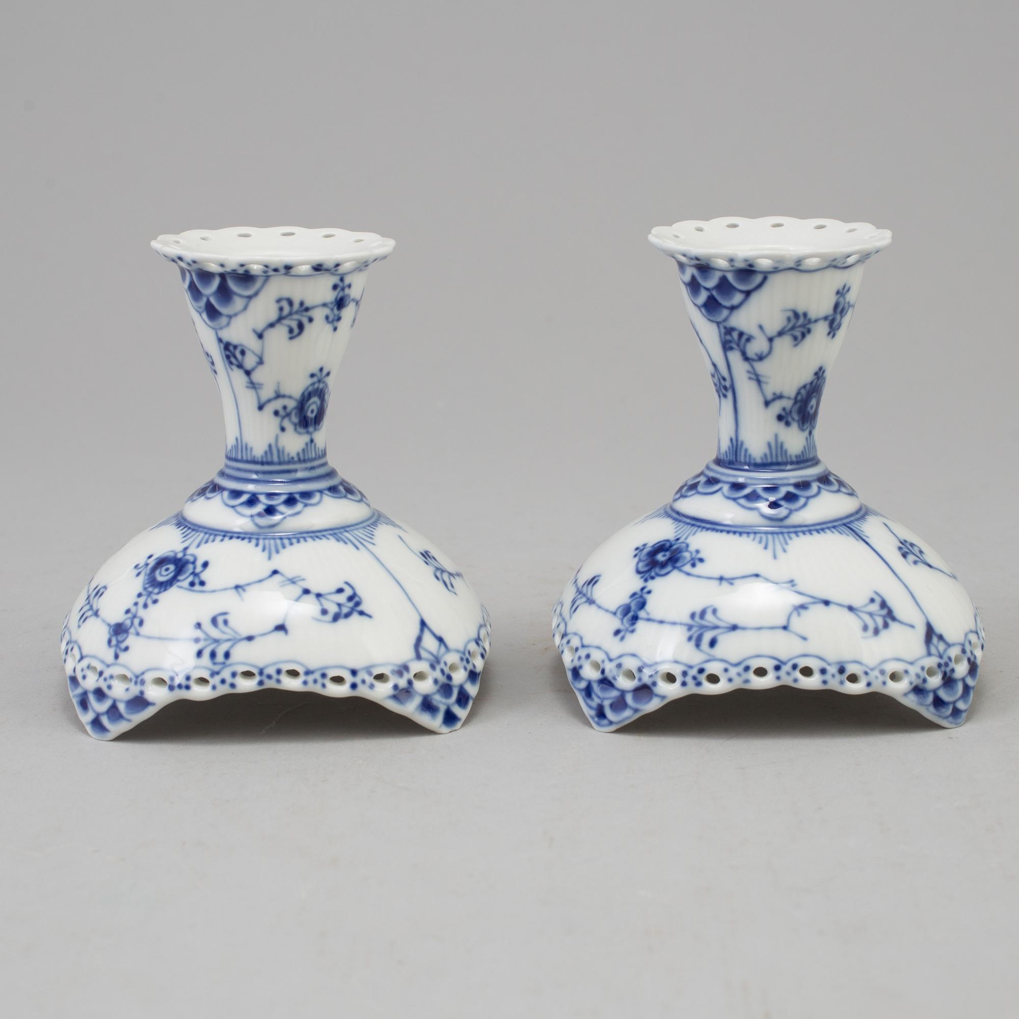 SERVIS, 44 delar, porslin, "Musselmalet", Royal Copenhagen, Danmark.
