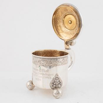 A Swedish silver Baroque style tankard, mark of CG Hallberg, Stockholm 1904.