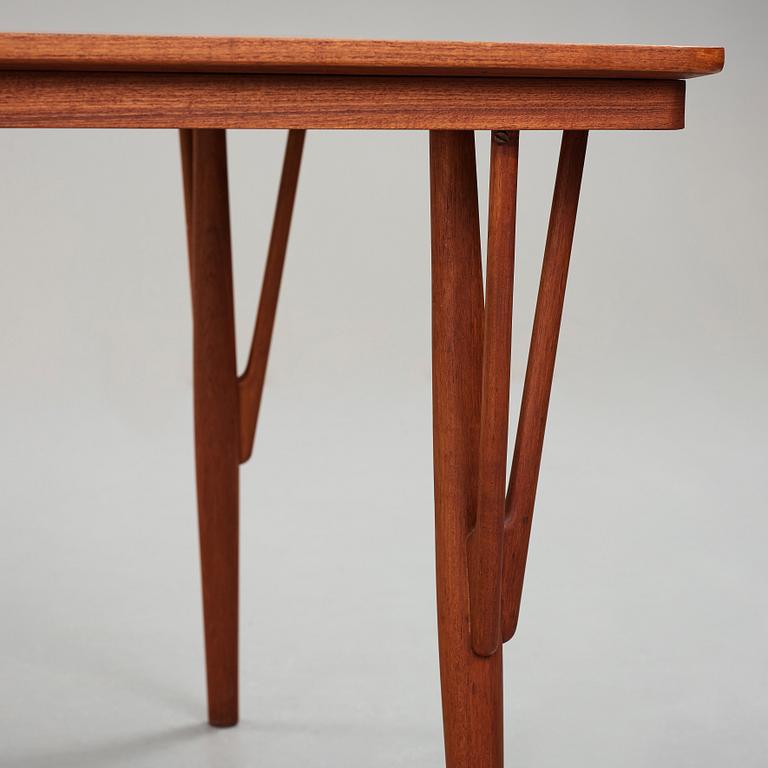 HANS J WEGNER, bord, "modell "JH561", Johannes Hansen, Danmark, 1950-tal.