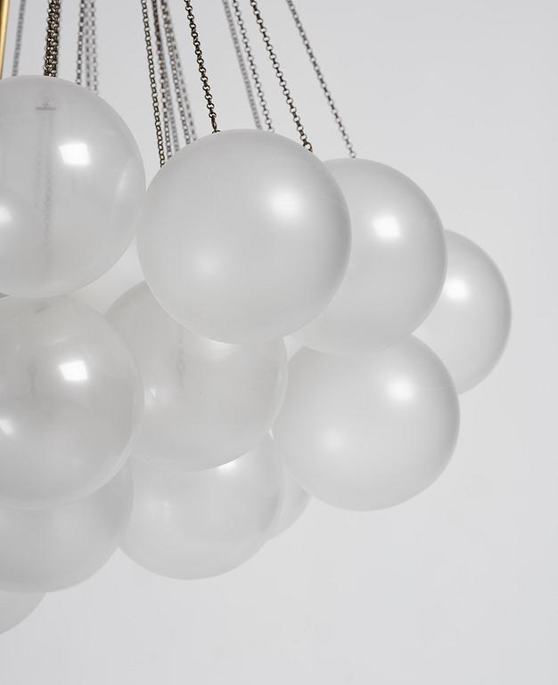 Gabriel Hendifar, a "Cloud 37" chandelier, Apparatus, USA, 2018.