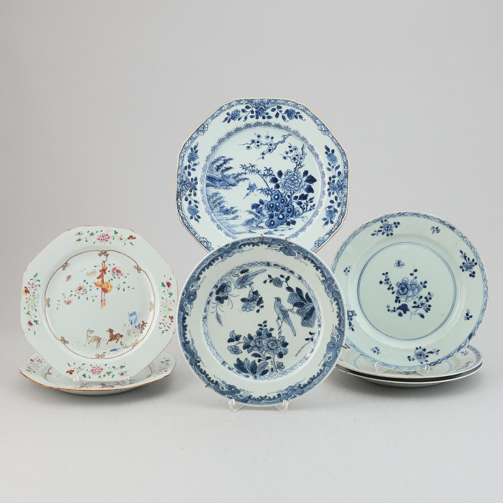 Seven blue and white and famille rose export porcelain plates, Qing dynasty, Qianlong (1736-95).