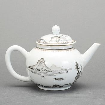 TEKANNA, porslin. Kina, Chien-Lung (1736-1795).