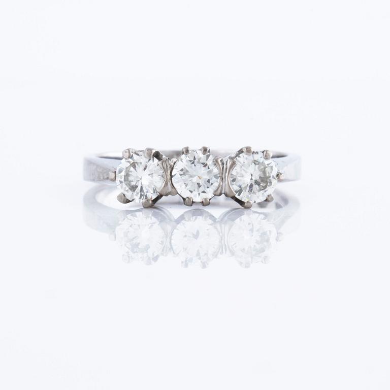 A 0.87 cts brilliant cut diamond ring by Andersons, Västervik, 1973.