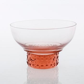 DESSERTSKÅLAR, 16 st, "Tarantella", Glimma Glasbruk, omkring 1900-talets mitt.