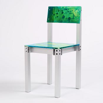 Fredrik Paulsen, a unique chair, "Chair One Open Air, Bad Moon Rising", JOY, 2024.