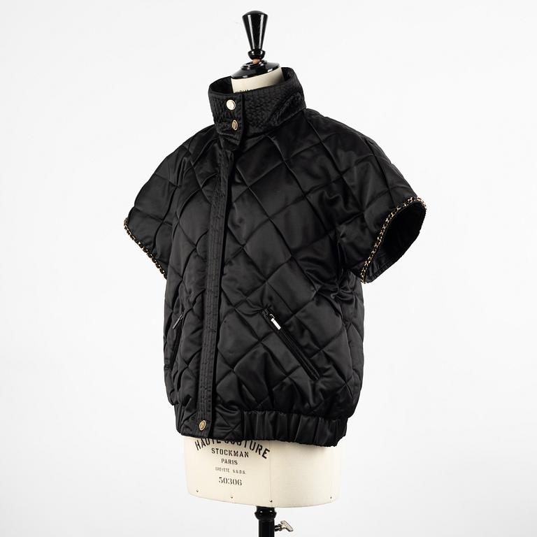 Chanel, jacket/vest, size Fr 38.
