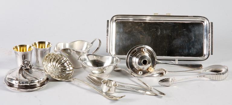 PARTI SILVER och NYSILVER. Ca 8+5 delar.