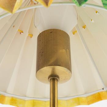 Josef Frank, a model 2332 brass table light, Firma Svenskt Tenn.