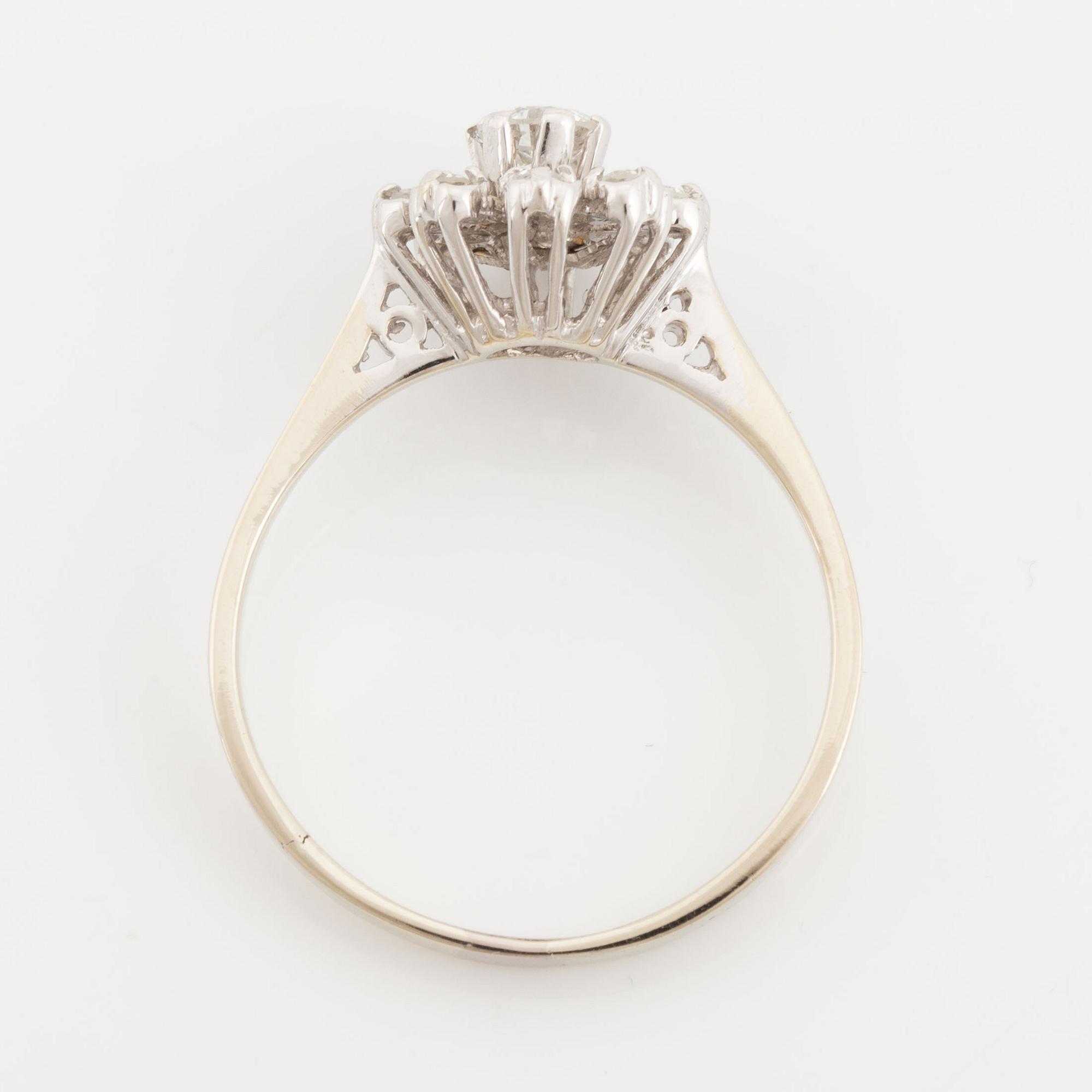Diamond ring.