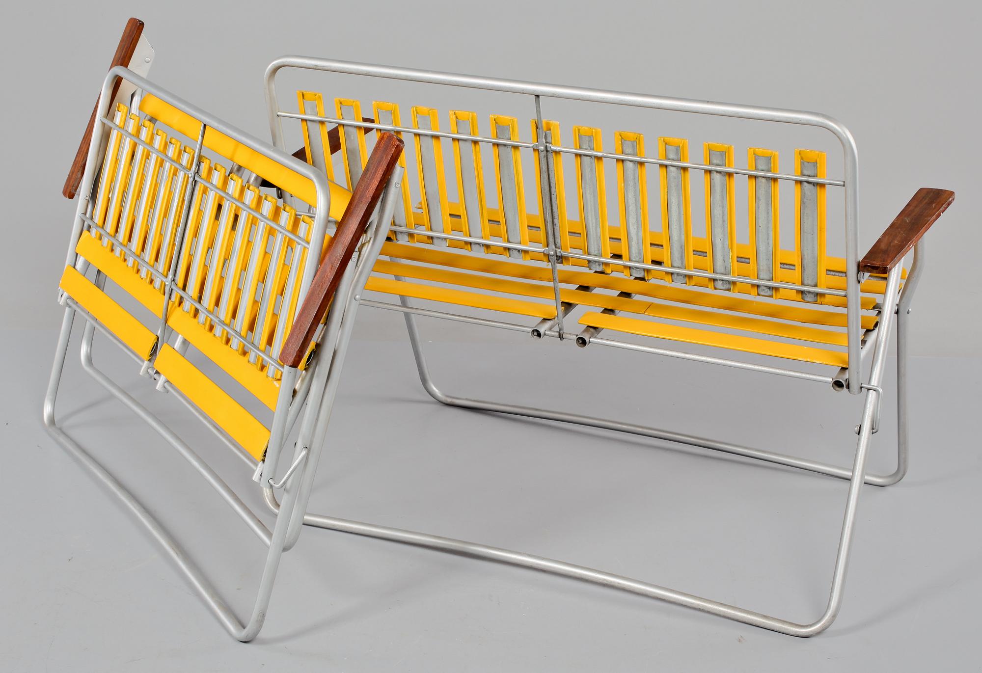 SOFFOR, 2 st, Brio, 1900-talets fjärde kvartal.