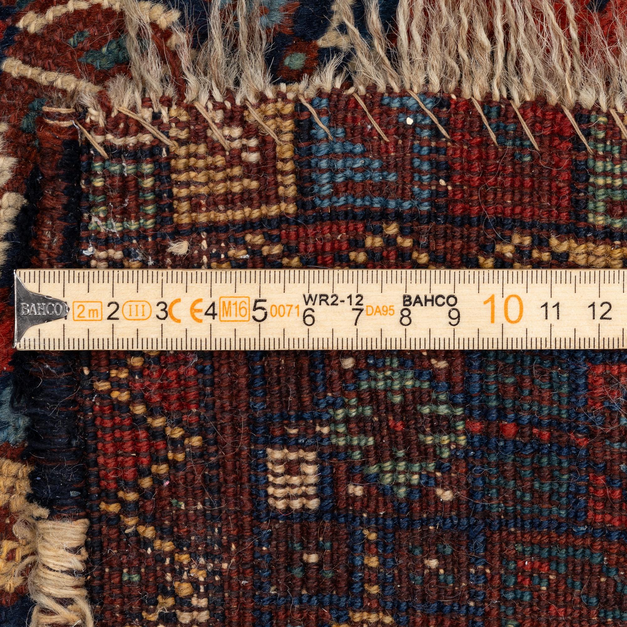 Matta, antik Shiraz/Khamseh, ca 305 x 230 cm.