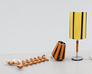 VÄGGLAMPA OCH BORDSLAMPA, 1950-tal.