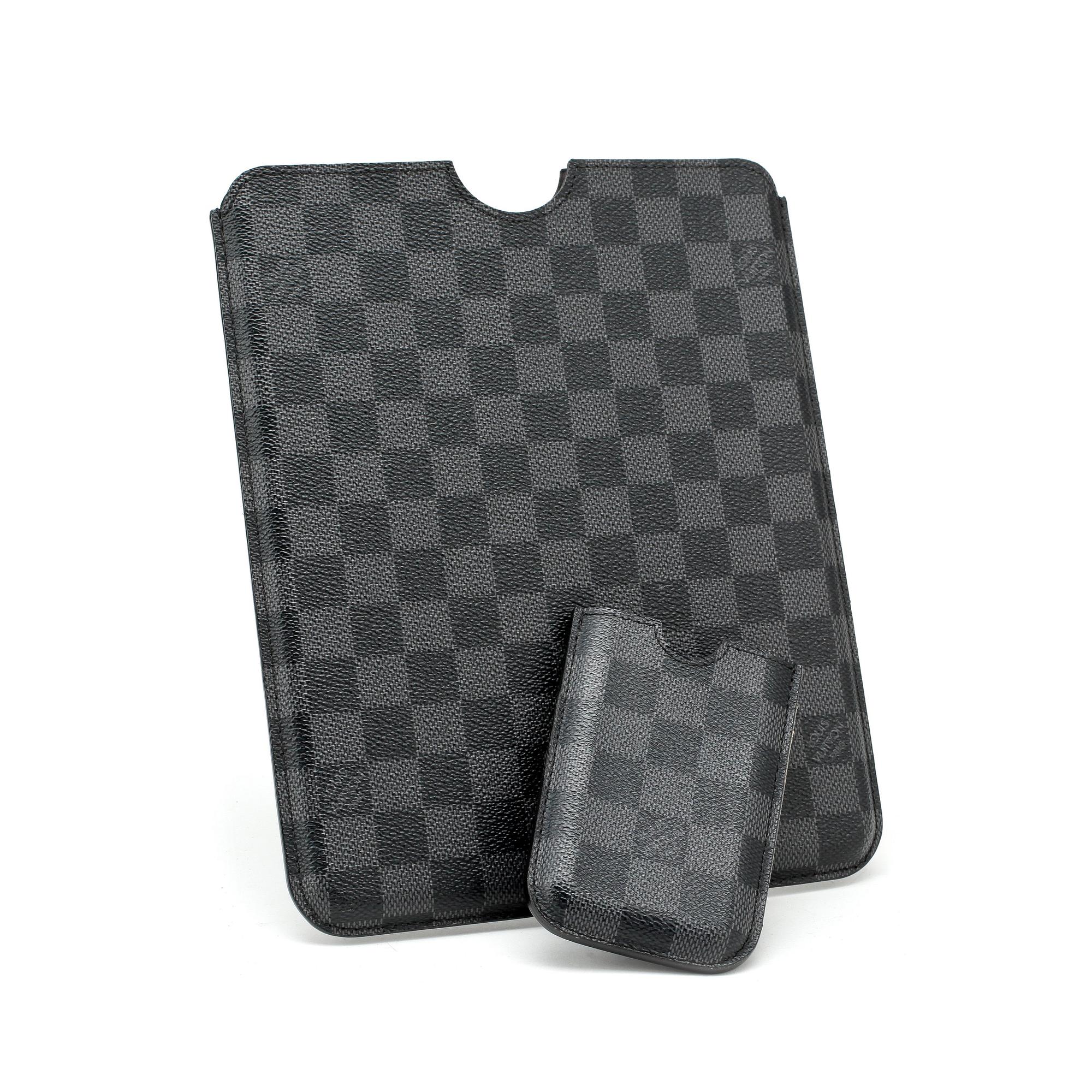 LOUIS VUITTON, Ipad fodral och Iphone 4 fodral.