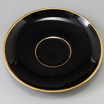 MOCCAKOPPAR / ESPRESSOKOPPAR med FAT, 6 st, Porcelain Fabriken Norden, Köpenhamn, 1900-tal.
