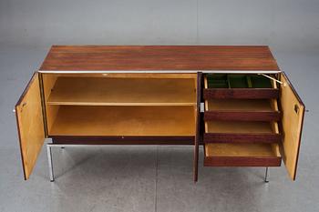 SIDEBOARD, 1900-talets mitt/andra hälft.