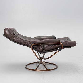 Armchairs, a pair, Stressless, Ekornes, later part of the 20th century.
