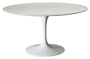 98. An Eero Saarinen 'Tulip' marble table, Knoll International, USA.