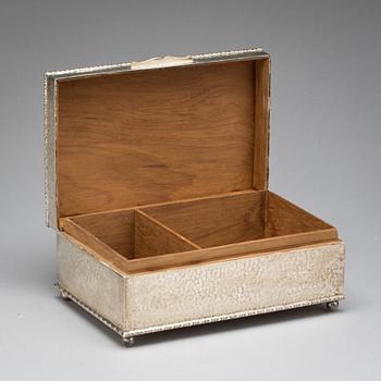 CIGARRSKRIN, 830 silver, importstämplar. Total vikt inkl. inredning 1192 gram.