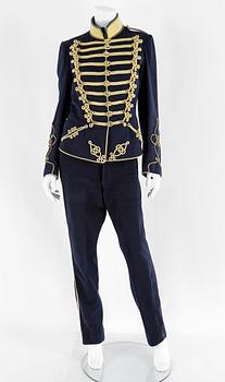 UNIFORMSUPPSÄTTNING, 10 delar, Sverige, Smålands husarer, 1900-talets början.