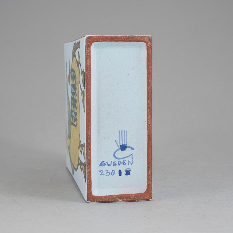 VAS, fajans, "Karneval", Stig Lindberg, Gustavsbergs studio, i produktion 1958-1962.