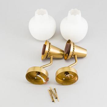 A pair of brass wall lights, mid 20th Century.