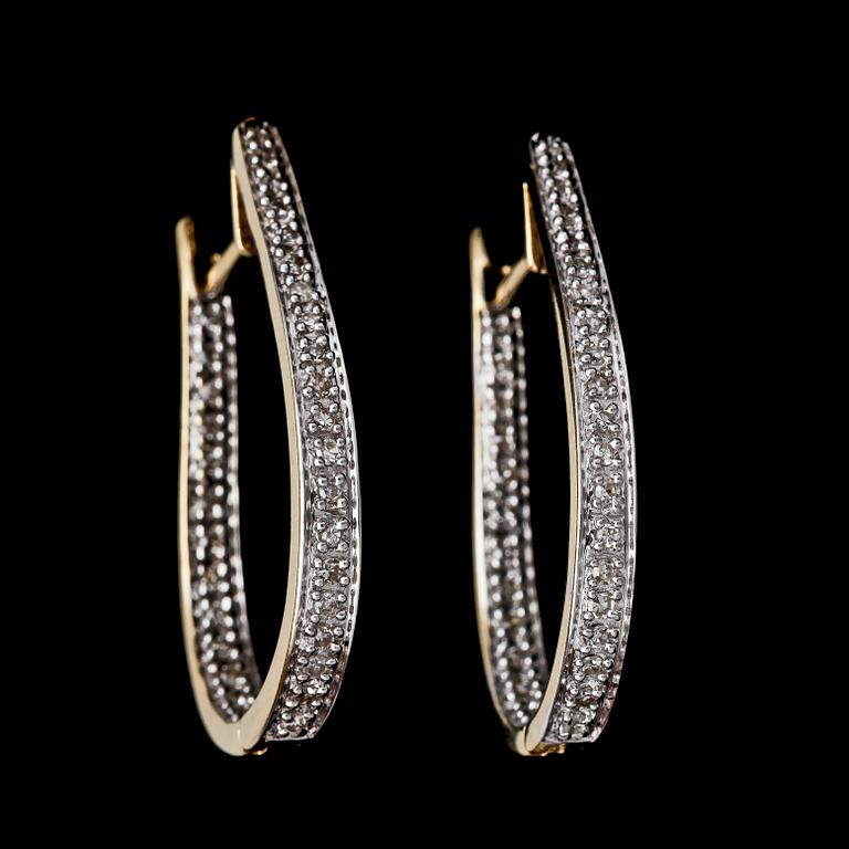 ÖRHÄNGEN, 14k guld med diamanter, tot ca 0.50 ct.