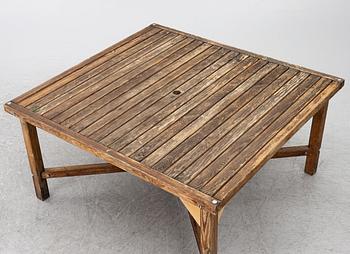 Elsa Stackelberg, trädgårdbord, Fri Form, Edsbruk, 1980-tal.